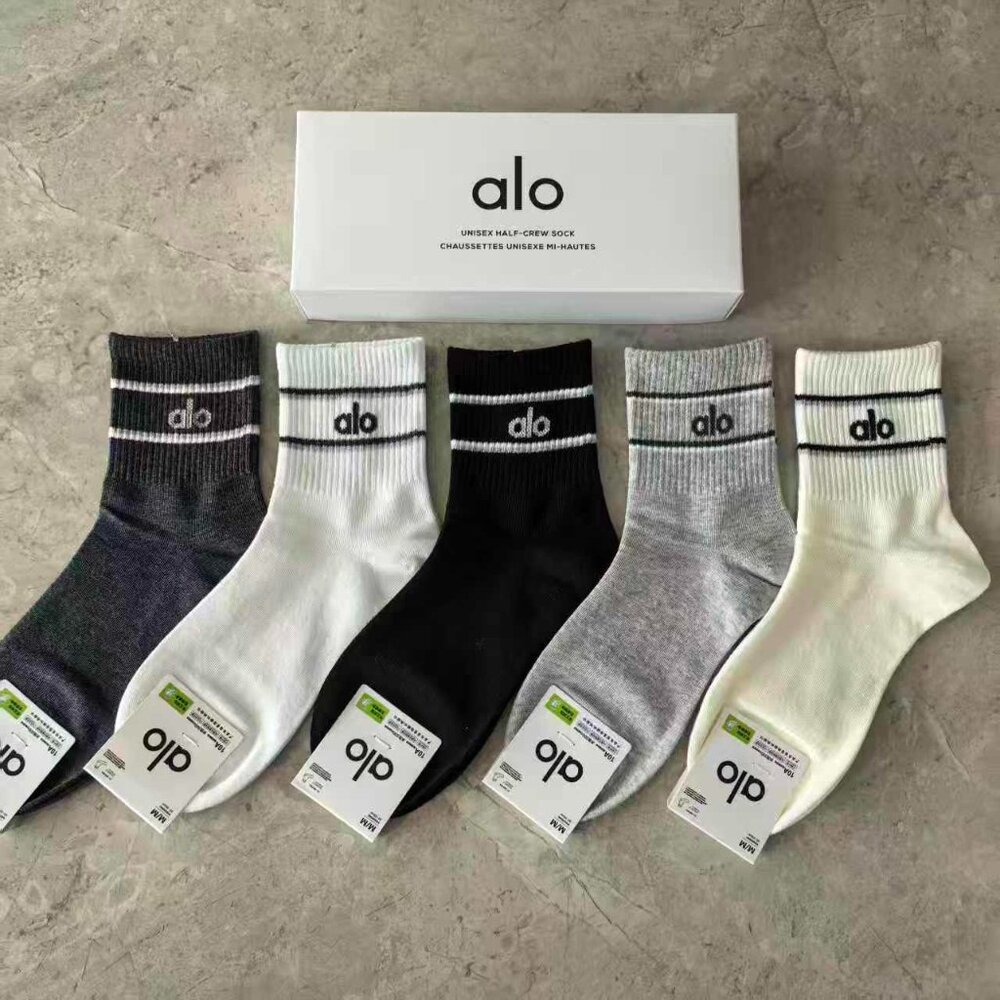 A6- ALO Yoga Women's Black, White & Grey Half-Crew Socks 5-Pair Box Set - NWT